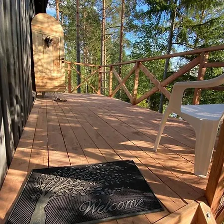 Viking House In The Tree! Jacuzzi, Sauna,apkure! *
