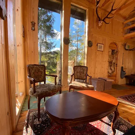 Дом отдыха Viking House In The Tree! Jacuzzi, Sauna,apkure! *
